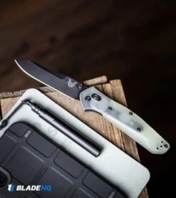 Benchmade 940 Osborne AXIS Lock Knife Natural G-10 (3.4" Black M4) 22 Benchmade 940 Osborne AXIS Lock Knife Natural G-10 (3.4" Black M4) -Benchmade Shop Benchmade 940 Osborne AXIS Lock Knife Natural G 10 Black M4 BHQ 114142 kp crate web