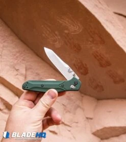 Benchmade 940 Osborne AXIS Lock Knife Green (3.4" Satin) 10 Benchmade 940 Osborne AXIS Lock Knife Green (3.4" Satin) -Benchmade Shop Benchmade Osborne AXIS Lock Knife Green Satin 940 BHQ0160 kp canyonlands petroglyph web